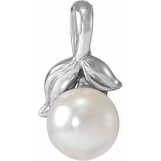14K Gold Cultured White Akoya Pearl Floral Pendant