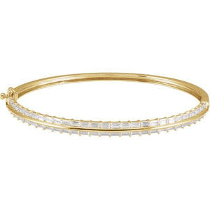 14K Yellow Gold, 7x5 mm Lab-Grown Diamond Bangle Bracelet – Elegant Design
