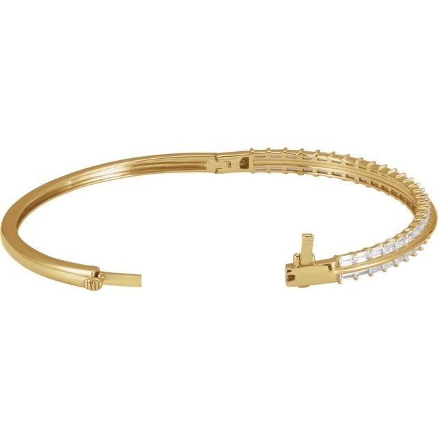 14K Yellow Gold, 7x5 mm Lab-Grown Diamond Bangle Bracelet – Elegant Design