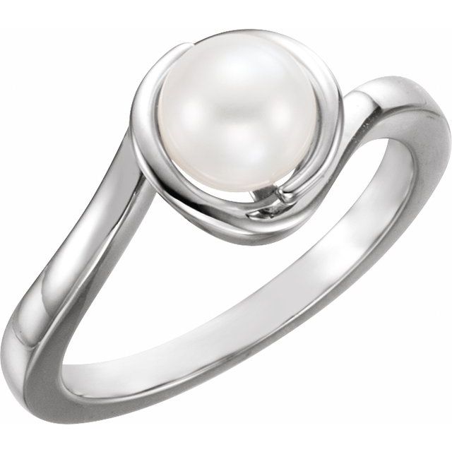 14K White Cultured White Freshwater Pearl Ring