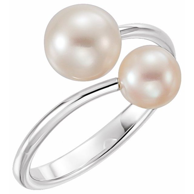 14K White Gold Cultured White Freshwater Pearl Ring - Elegant Design