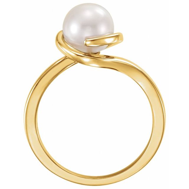 14K White Gold Cultured White Freshwater Pearl Ring - Elegant Design