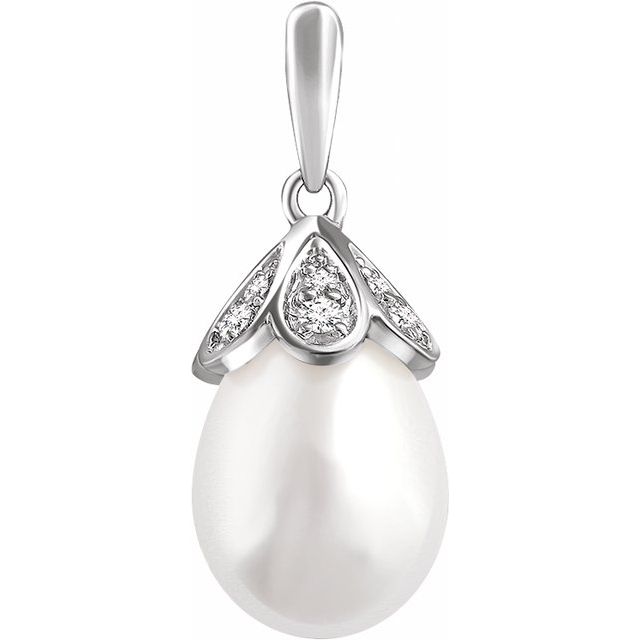 14K Gold Cultured White Freshwater Pearl And Natural Diamond Pendant