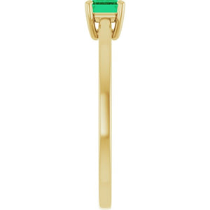 14K Yellow Gold Lab-Grown Emerald Ring - Eco-Friendly Elegance