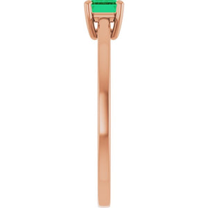 14K Yellow Gold Lab-Grown Emerald Ring - Eco-Friendly Elegance