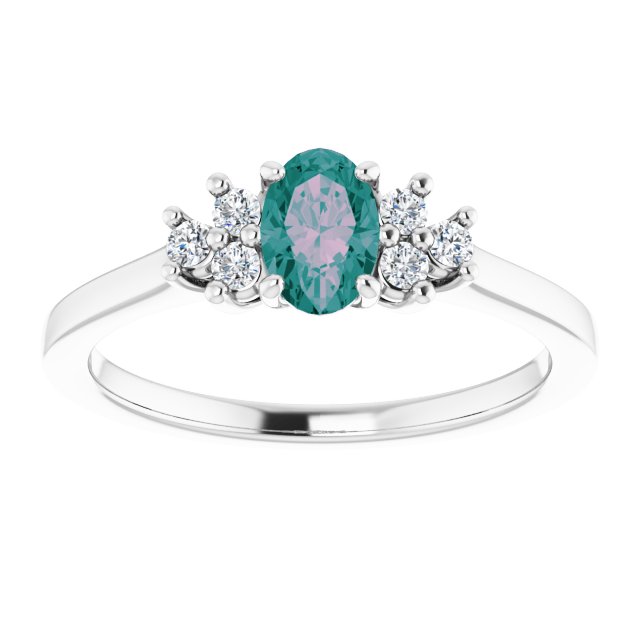 Lab-Grown Alexandrite And 1/8 Ctw Natural Diamond Ring