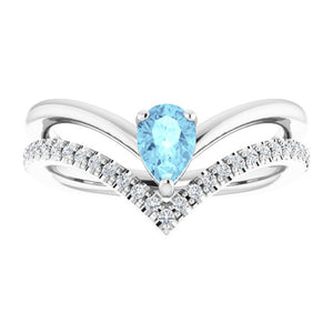 14K Gold Natural Aquamarine And Natural Diamond Negative Space Ring