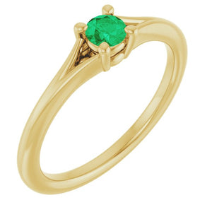 14K Gold Natural Mozambique Garnet Youth Ring