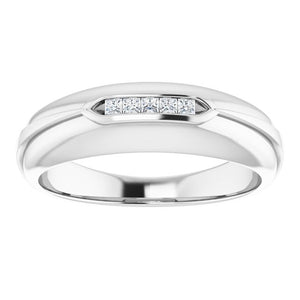 Exquisite 14K White Gold Natural Diamond Ring with 1/6 Carat Weight