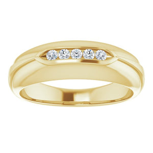 Exquisite 14K White Gold Natural Diamond Ring with 1/6 Carat Weight