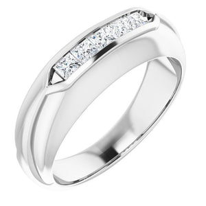 Exquisite 14K White Gold Natural Diamond Ring with 1/6 Carat Weight