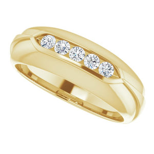 Exquisite 14K White Gold Natural Diamond Ring with 1/6 Carat Weight
