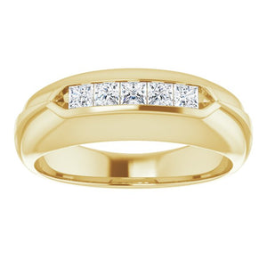 Exquisite 14K White Gold Natural Diamond Ring with 1/6 Carat Weight