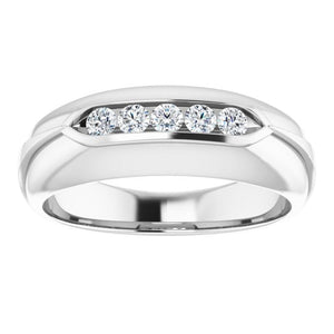 Exquisite 14K White Gold Natural Diamond Ring with 1/6 Carat Weight