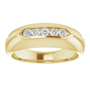 Exquisite 14K White Gold Natural Diamond Ring with 1/6 Carat Weight