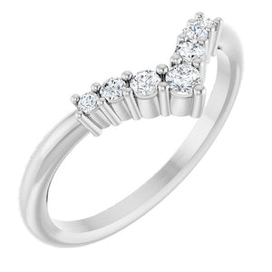14K Gold Natural Diamond Graduated V Ring