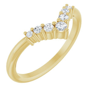 14K Gold Natural Diamond Graduated V Ring