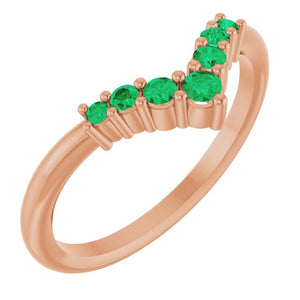 14K Gold Natural Diamond Graduated V Ring