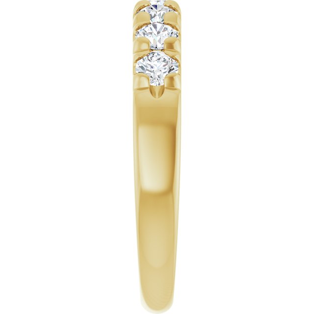 14K White 1/10 CTW Natural Diamond Anniversary Band