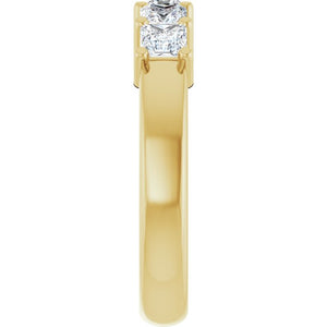 14K White Gold Natural Diamond Anniversary Band – 5/8 CTW