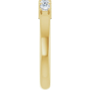 14K White Gold Natural Diamond Anniversary Band – 5/8 CTW