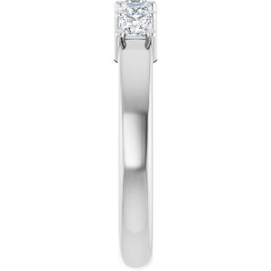 14K White Gold Natural Diamond Anniversary Band – 5/8 CTW