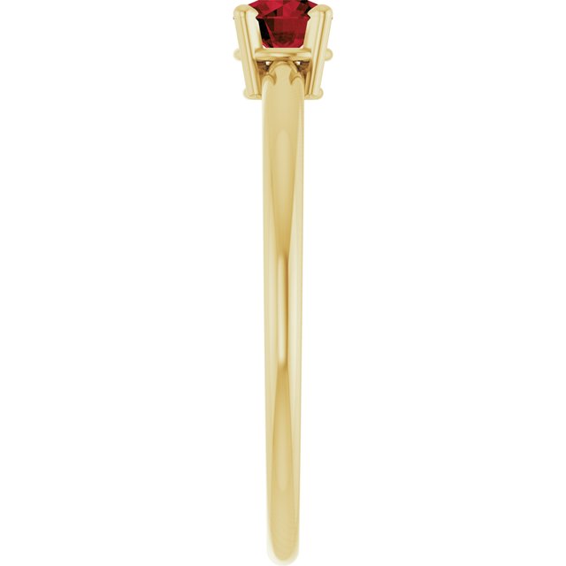 14K Gold Natural Mozambique Garnet Birthstone Ring