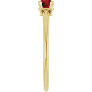 14K Gold Natural Mozambique Garnet Birthstone Ring